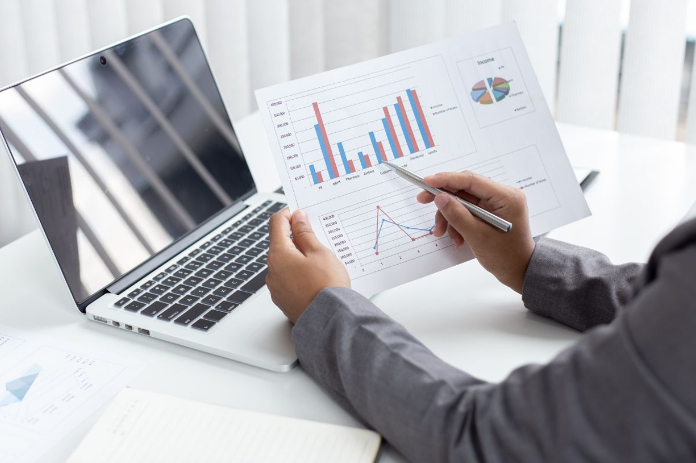 Image accompanying هل تعتبر البيانات المالية للمصارف صحيحة إذا لم تتضمن الملاءة والعُسر؟
